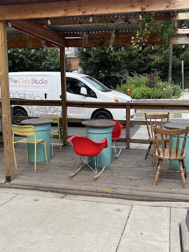 1447 N American St, Philadelphia, PA 19122