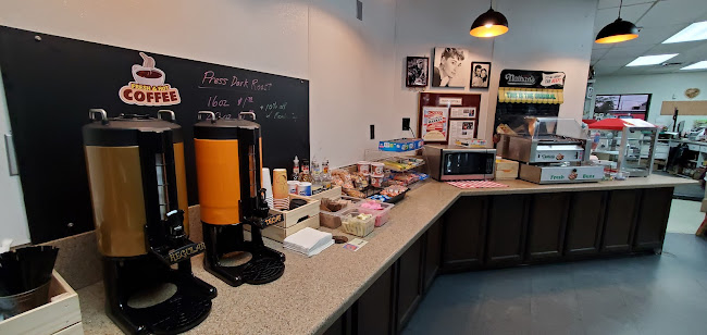 Sunshine Market & Deli - Hospitality and gastronomy