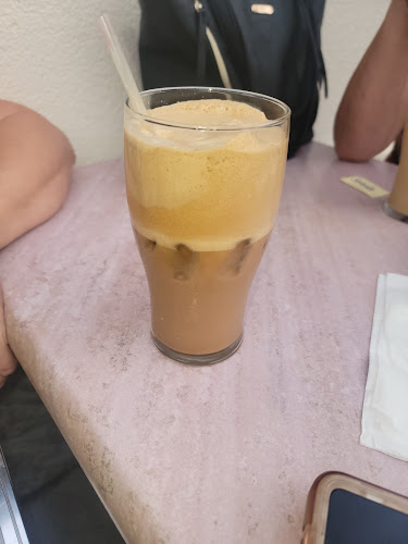 Opinii despre Lefkos Pyrgos Cafe în New York - Hospitality and gastronomy