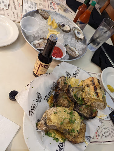 Felix's Restaurant & Oyster Bar - Hospitality and gastronomy