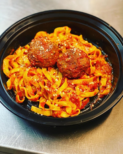 Di Abruzzo Italian Market - Hospitality and gastronomy