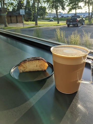 Comentarii opinii despre Dozer Coffee