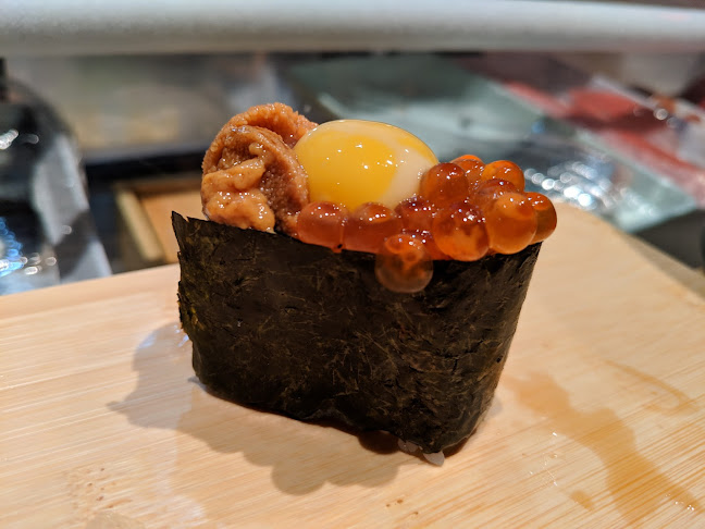 Tanoshi Sushi Sake Bar