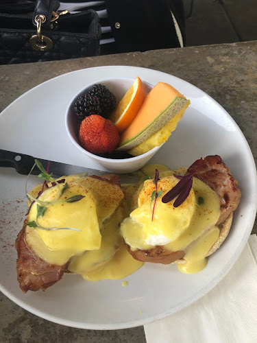 Café Topes - Hospitality and gastronomy