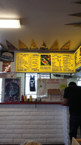 Opinii despre Dazzo's Dog House în Glendale - Hospitality and gastronomy