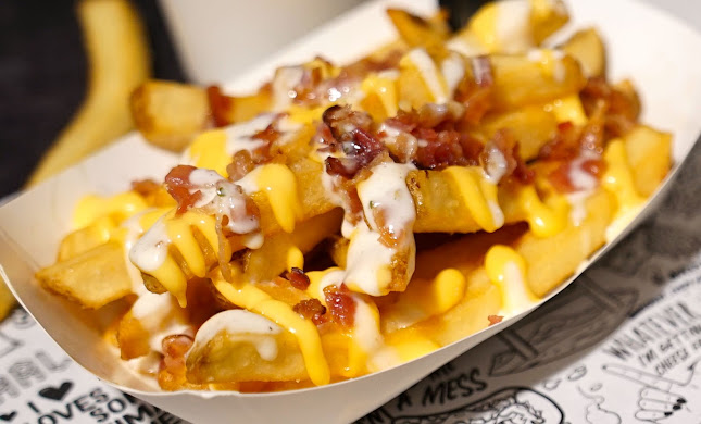 Opinii despre Charleys Cheesesteaks and Wings în Clovis - Hospitality and gastronomy