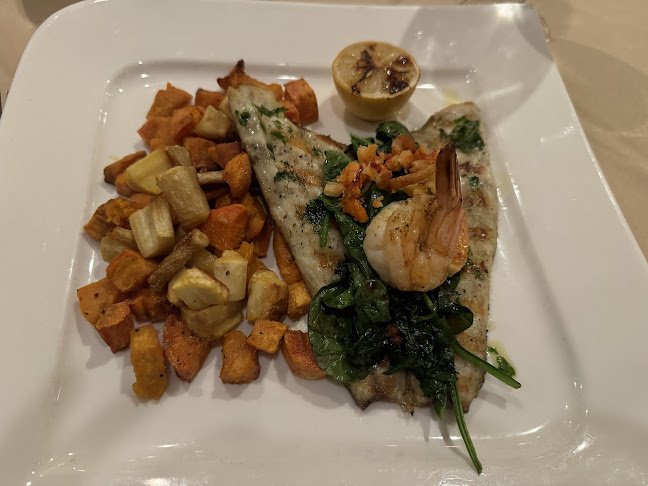 Carmello's of Old Town Manassas - Hospitality and gastronomy