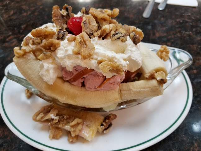 A.C. Petersen Farms Restaurant - Hospitality and gastronomy