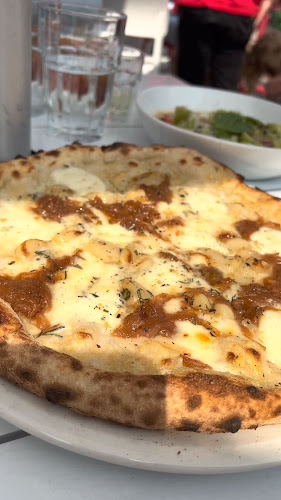 Reviews of Fiore Pizzeria & Bakery in Forest Park - Hospitality and gastronomy