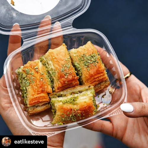 Garo's Deli - Los Angeles