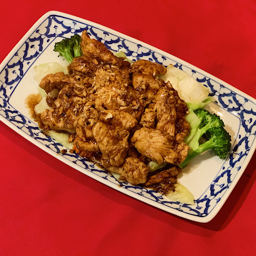 Comments and reviews of Thai Chefs Restaurant - Santa Clarita