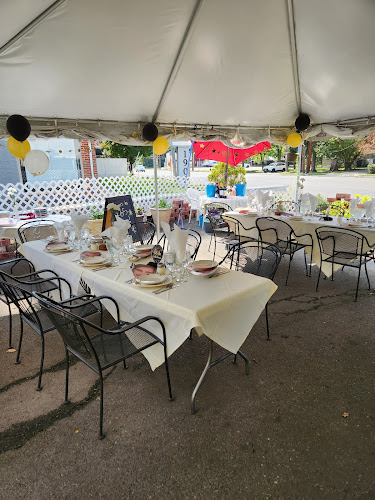 Enzo's La Piccola Cucina - Hospitality and gastronomy