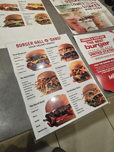 Opinii despre MOOYAH Burgers, Fries & Shakes în Las Vegas - Hospitality and gastronomy
