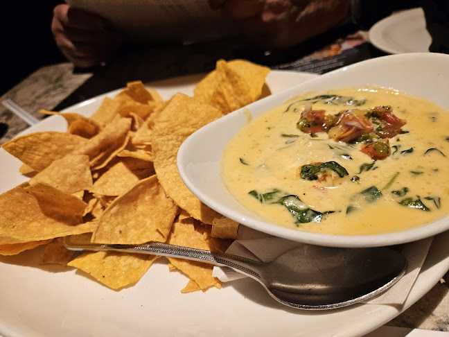 920 NW Pryor Rd, Lee's Summit, MO 64081