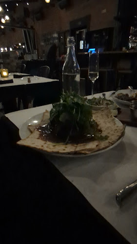 Comentarii opinii despre Chess Park Lounge