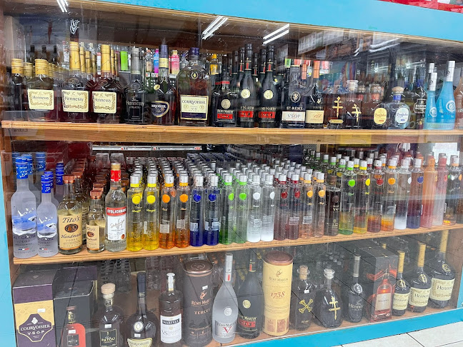 Comentarii opinii despre John's Liquor Store