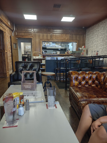 Comentarii opinii despre Red Lion Pub