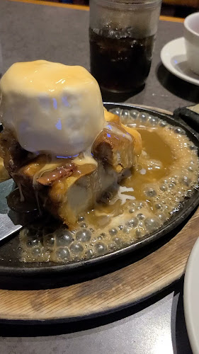 Kahootz Steak & Alehouse