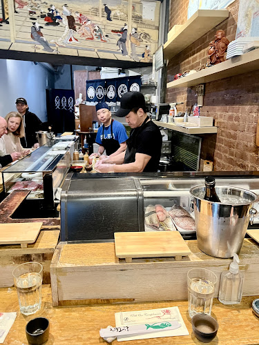 Comentarii opinii despre Tanoshi Sushi Sake Bar
