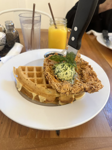 Sabrina's Cafe - Hospitality and gastronomy