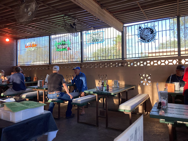 Nevada Smith's Saloon - Hospitality and gastronomy