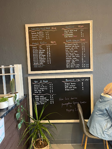 Comentarii opinii despre Makario Coffee Roasters