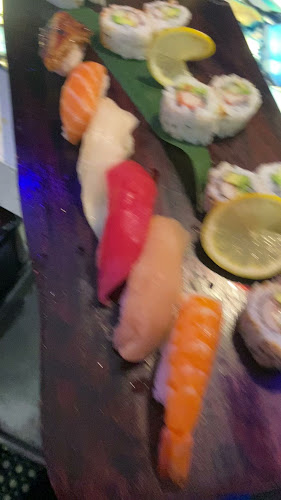 Kontiki Wine & Raw Bar Restaurant - Wellington