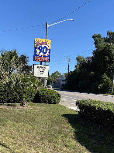 Scenic 90 Cafe Open Times