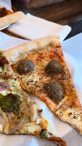 Mr. Moto Pizza - Pacific Beach - San Diego