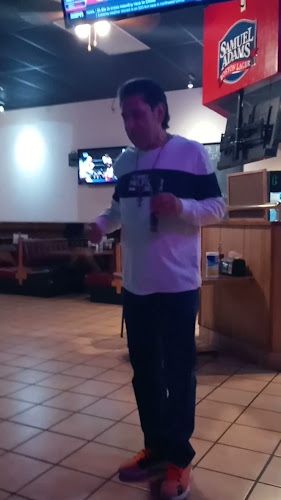 High Heat Sports Grill - Sierra Vista