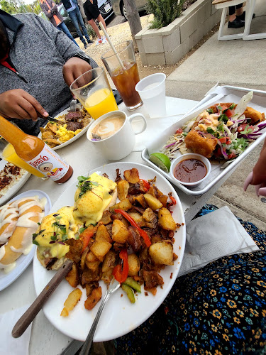 Opinii despre Café Topes în Carlsbad - Hospitality and gastronomy