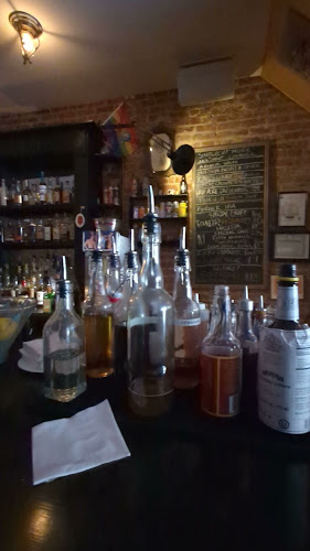 Opinii despre Diamond Dogs în Astoria - Hospitality and gastronomy