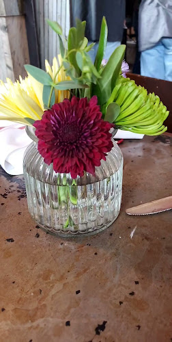 Ottava Via Phone number