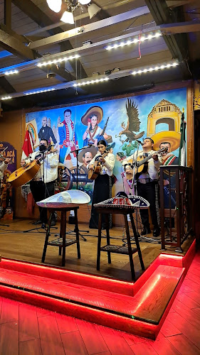 Casa Adelita - Paramount