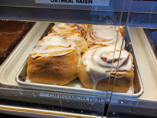 Alpine Cafe & Bakery - Hospitality and gastronomy