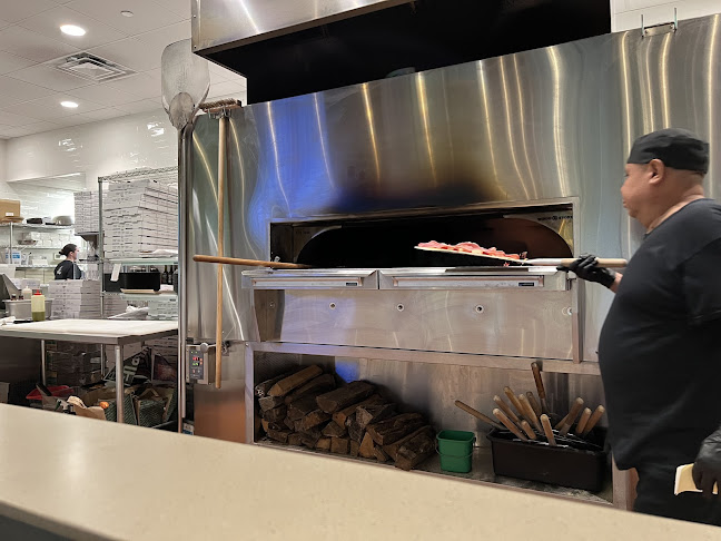 Olive’s Fresh Pizza Bar Edina - Edina