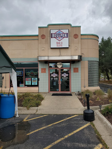 Comentarii opinii despre The BullPen Bar & Slots