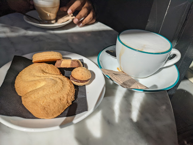 322 Columbus Ave, New York, NY 10023, United States