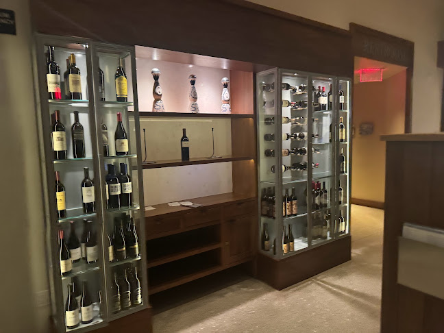 Nick's Del Mar - Hospitality and gastronomy