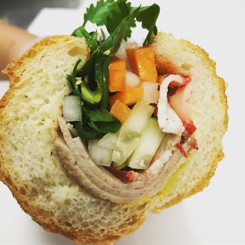 Opinii despre Bánh Mì Bistro Vietnamese Eatery în Phoenix - Hospitality and gastronomy