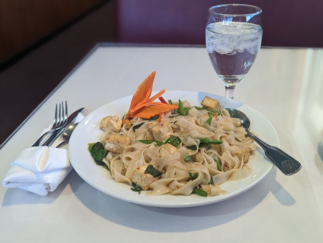 Sweet Basil Thai Cuisine - Hospitality and gastronomy