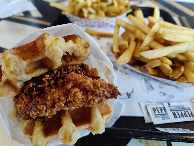 Nonla Burger - Drake Rd. - Hospitality and gastronomy