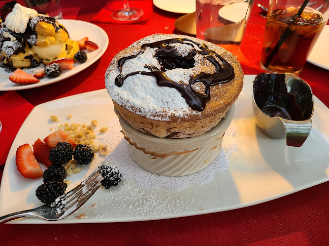 Toulouse Cafe and Bar - Hospitality and gastronomy
