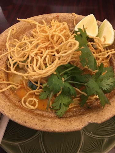 Mai Thai and sushi - Skokie