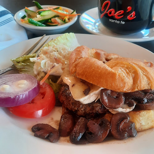Joe's Dining - Santa Fe