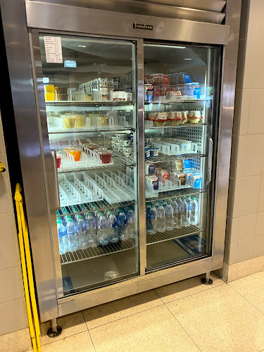 Dining Commons at Ronald Reagan UCLA Medical Center - Hospitality and gastronomy