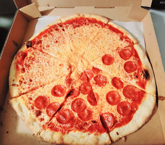 Opinii despre Roma Pizzeria & Italian Restaurant în Raleigh - Hospitality and gastronomy