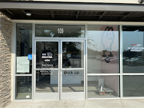 Crumbl Cookies - Clovis