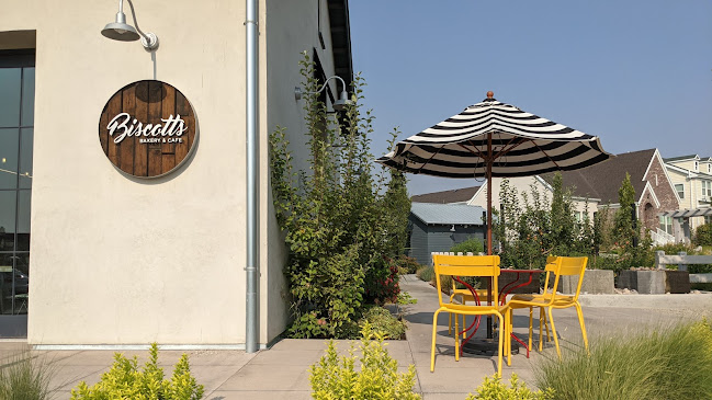 Biscotts Bakery & Café