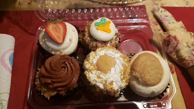 The Cupcake Shoppe - Hospitality and gastronomy
